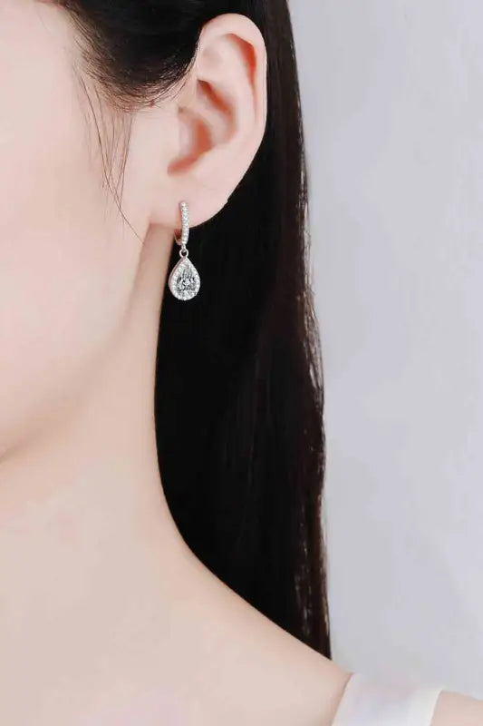 Gorgeous 925 Sterling Silver 2 CT Moissanite Teardrop Earrings - Silver / One Size - Earrings