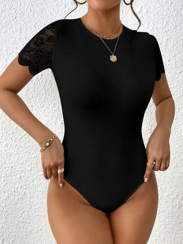 Lace Backless Round Neck Bodysuit - Black / S