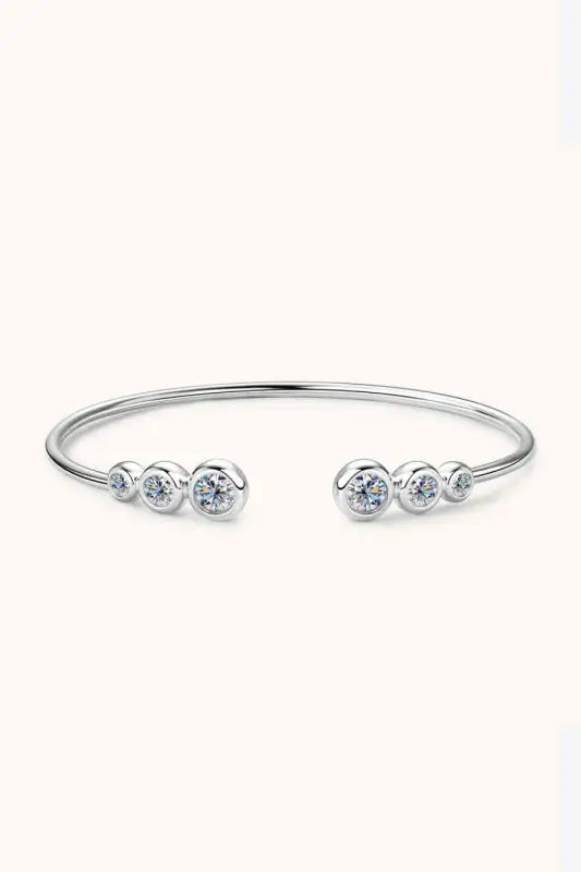 Top Cuff 1.8 Carat Moissanite 925 Sterling Silver Bracelet - Silver / One Size - Bracelets