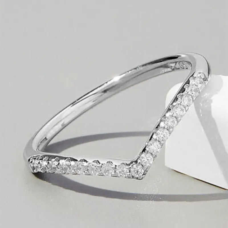 V Shape Inlaid Zircon 925 Sterling Silver Ring - Ring